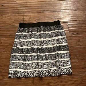 White House Black Market Skirt